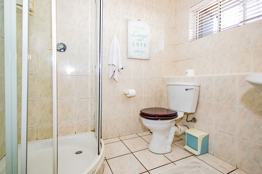 13 Bedroom Property for Sale in Sunset Beach Western Cape